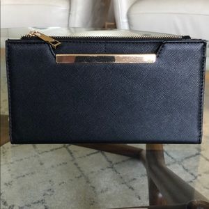 Call it Spring Wallet